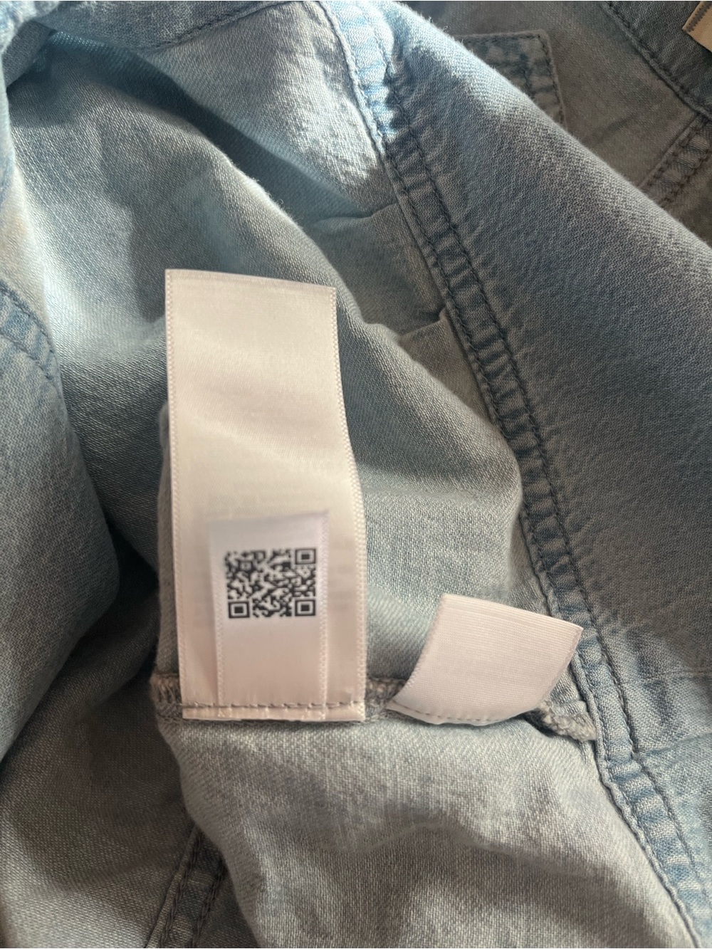 Madewell Light Blue Short-Sleeve Button Crop Top - Picture 9 of 9